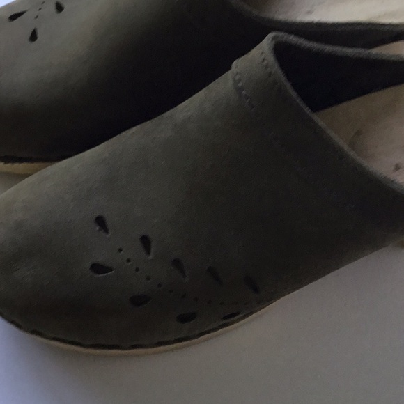 Woman Boho Olive Sage Suede Wooden Clogs size 39 - Picture 10 of 13